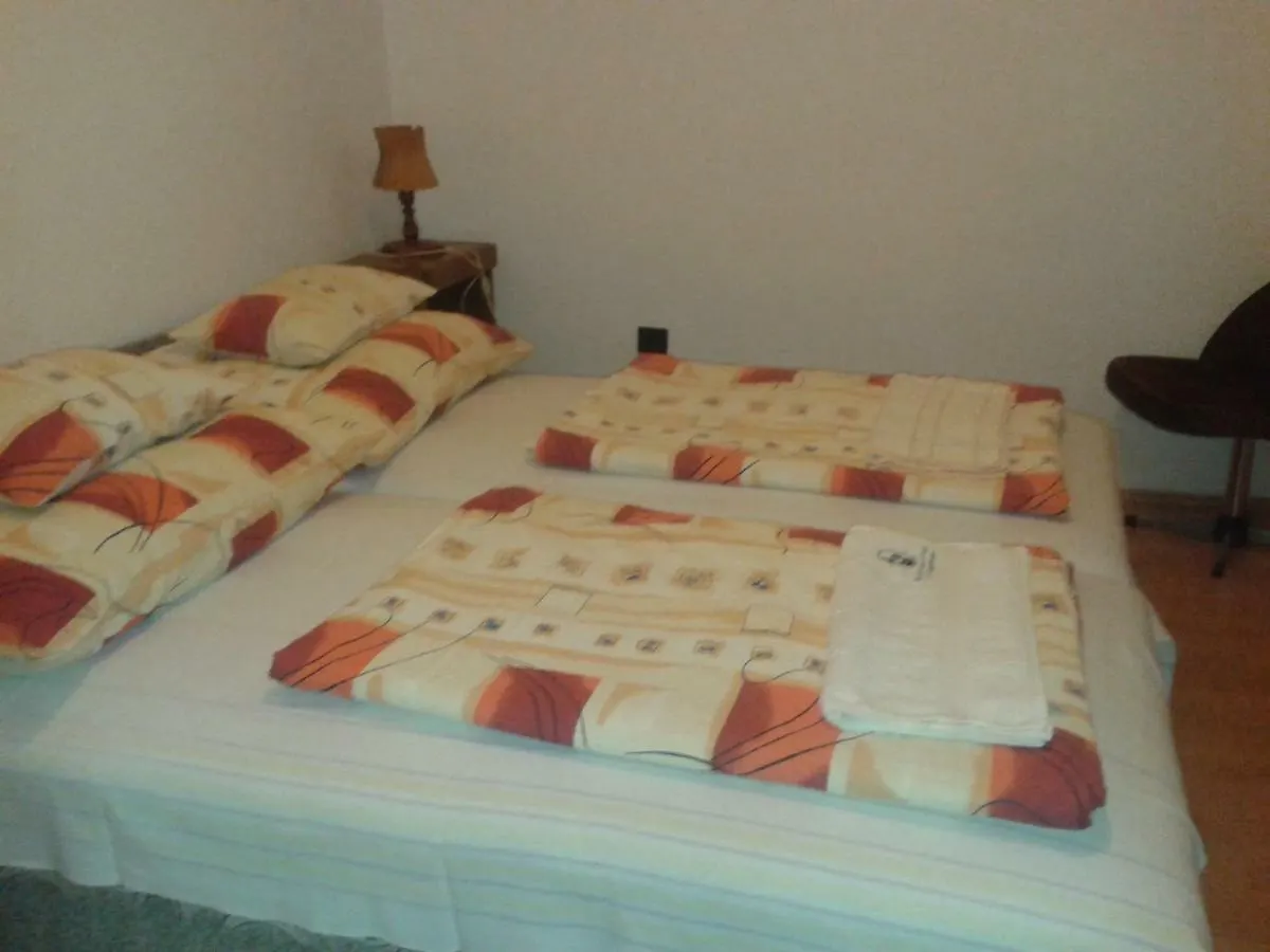 Sarkadi Apartman Hajdúszoboszló Appartement